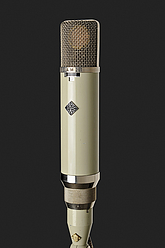 Telefunken Elam 251